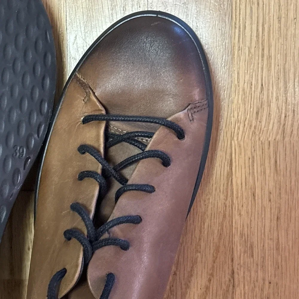 ECCO  Soft Lux Cognac (Ombre) Leather Lace‎ Up Sneakers EU 39 6.5 M 8.5 W